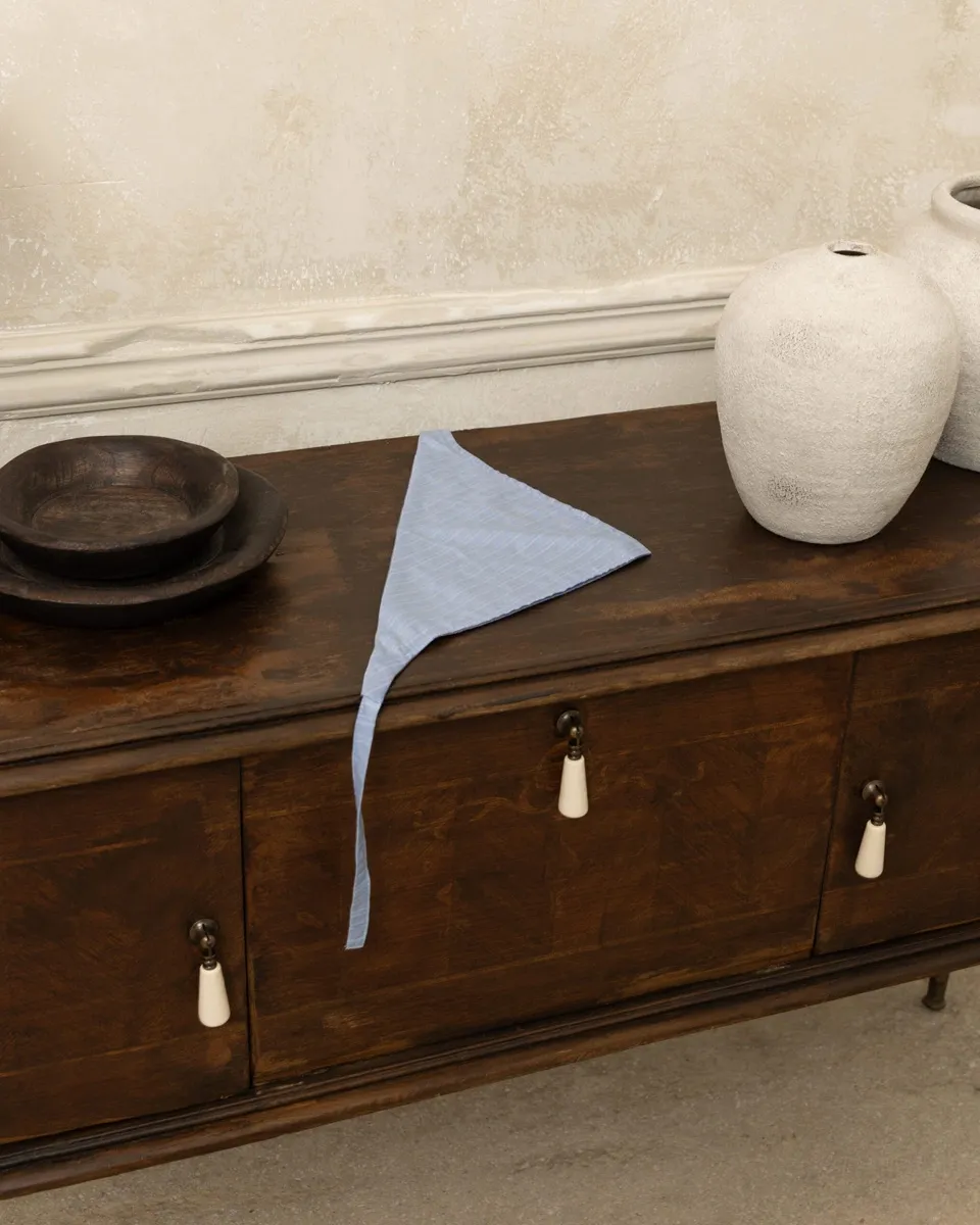 BLUE HOUR BANDANA – Μπαντάνα για σκύλο από μπλε ριγέ ύφασμα