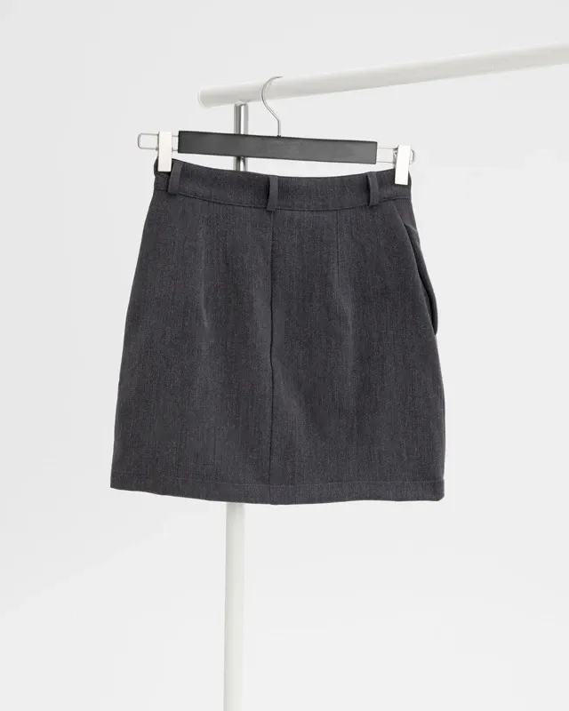 SHARP GREY SKIRT