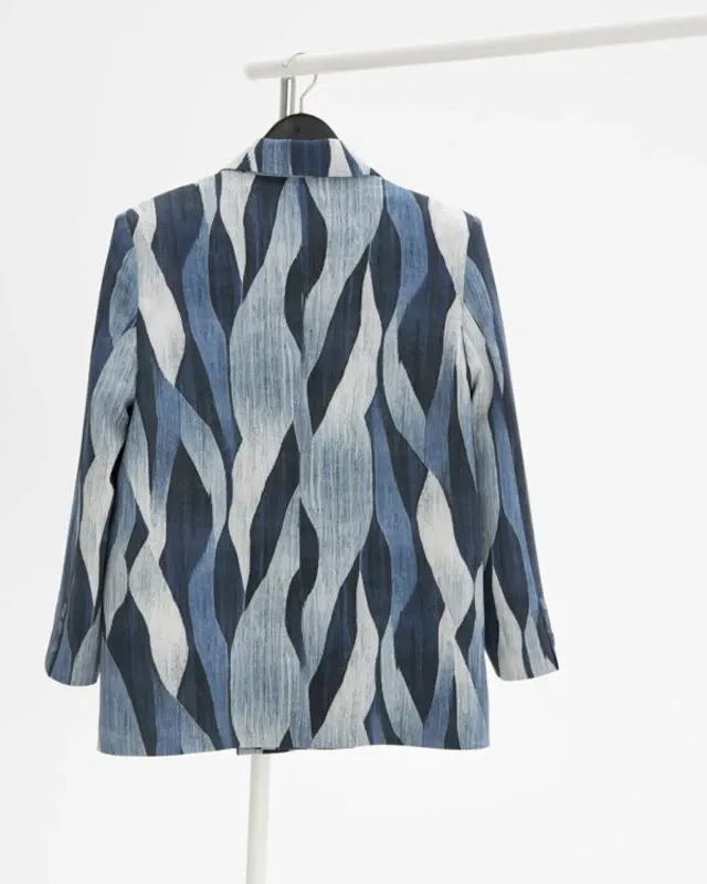 WATERFALL JACKET